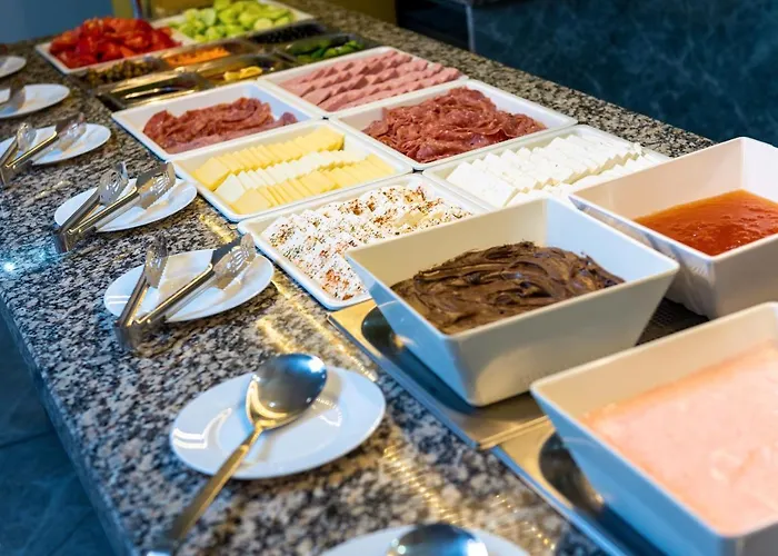 Maria Palace Hotel 4*