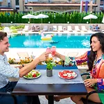 Maria Palace 4* 써니비치